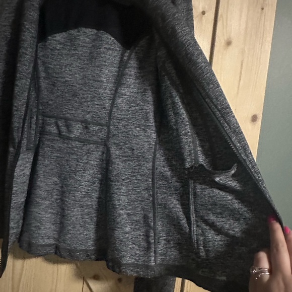 Lululemon Define Jacket Women's Sz 8 Gray Luon in Heathered Long Sleeve Full Zip - Picture 5 of 7
